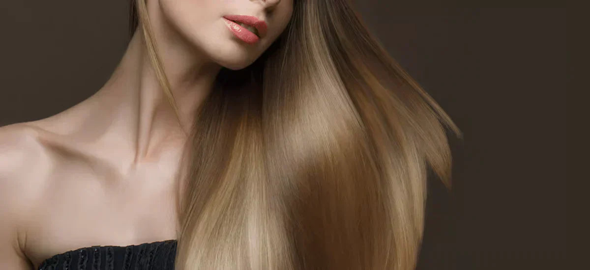 chica con pelo largo y brillante|